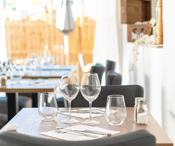 Restaurant Le Méditerranée by Christophe Ferre à Le Cannet, France