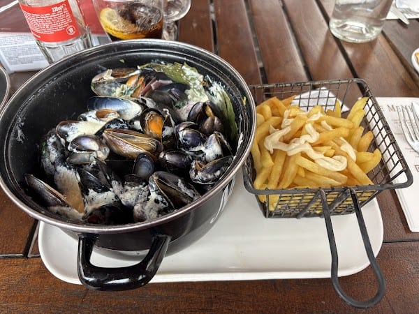 Restaurant Le Menhir à Serris, France