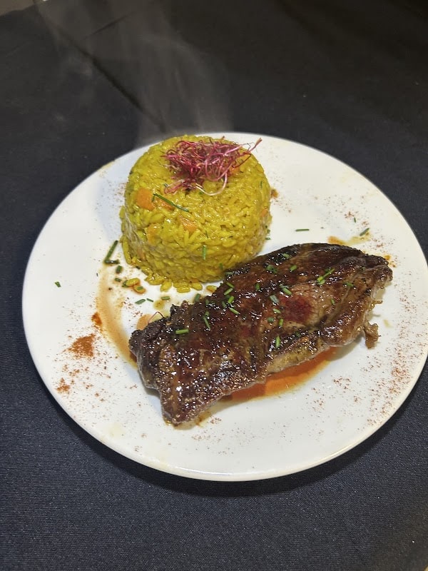 Restaurant Le Mont d’Est Brasserie à Noisy-le-Grand, France