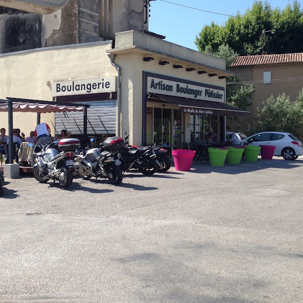 Restaurant Le Moulin de Mont Aurélien à Trets, France