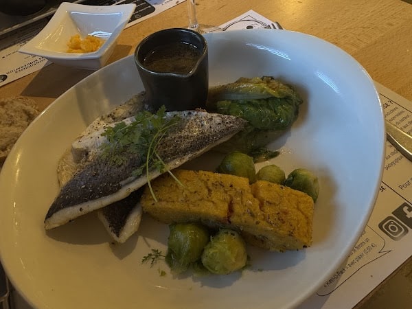 Le Perron De L’ilon Restaurant Namur à Namur, Belgique