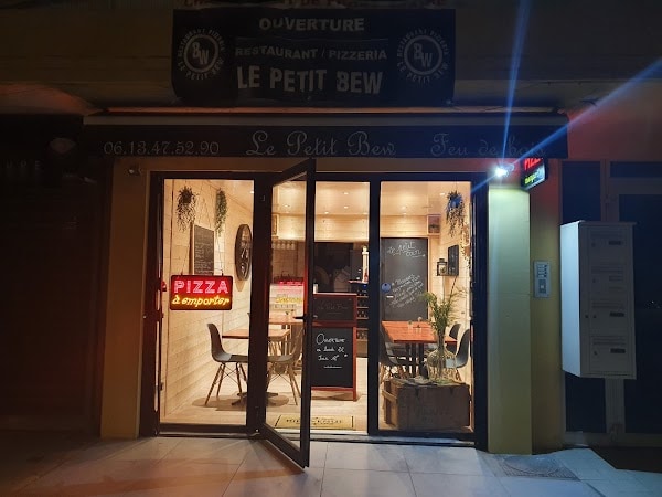 Restaurant Le Petit Bew à Le Pradet, France