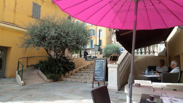 Restaurant Le Petit Caboulot à Grasse, France