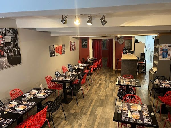 Restaurant Le Petit London à Aigues-Mortes, France