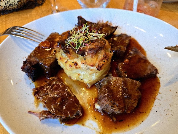 Restaurant LE PETIT MAG bistrot chic à Noisy-le-Grand, France