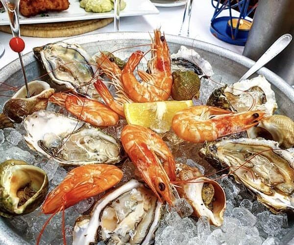 Restaurant Le Petit Pointu – Poissons & Fruits de Mer St-Tropez à Saint-Tropez, France