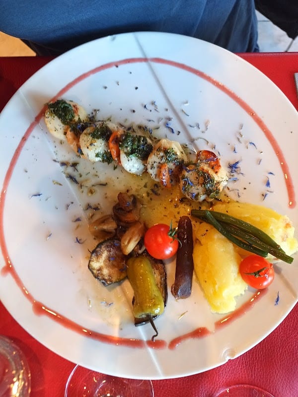 Restaurant Le Petit Rossini à Eyguières, France