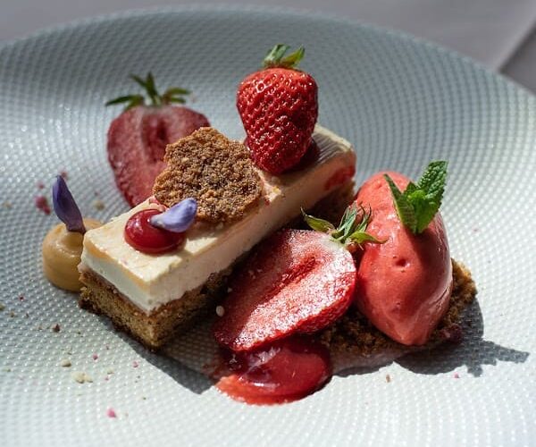 Restaurant Le Petit St Thomas à La Garnache, France