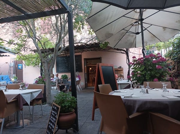 Restaurant Le Pissalat à Châteauneuf-Grasse, France