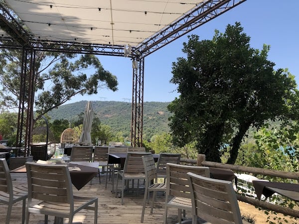 Restaurant Le Ponton / Lac de Saint-Cassien à Tanneron, France