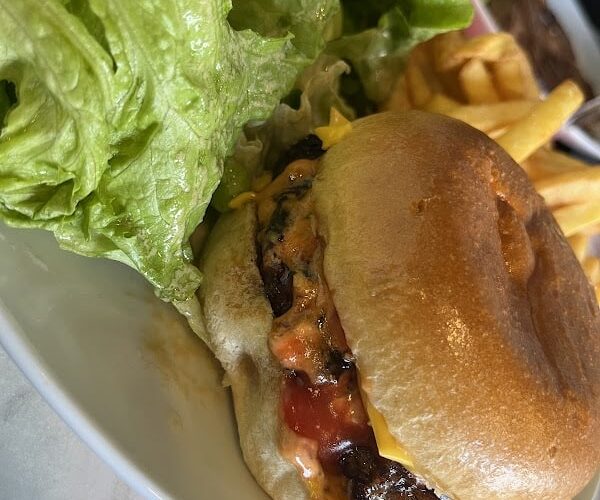 Restaurant Le Provençal à Eyguières, France