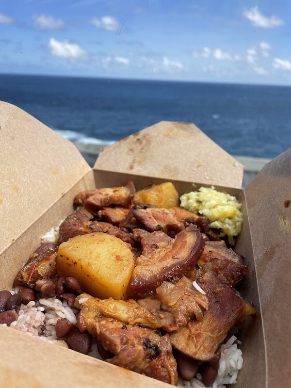 Restaurant Le pt’i bienvenue à Saint-Leu, La Réunion