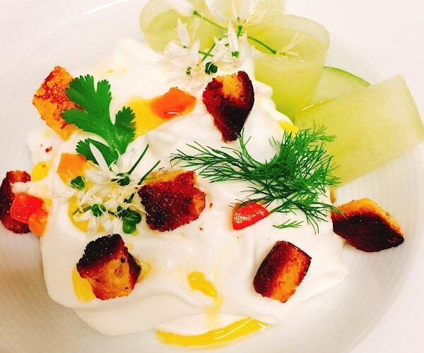 Le Quarante-Neuf : Hôtel et Restaurant à Saint-Vigor-le-Grand, France