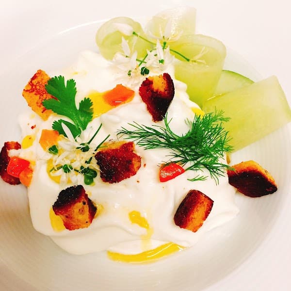 Le Quarante-Neuf : Hôtel et Restaurant à Saint-Vigor-le-Grand, France