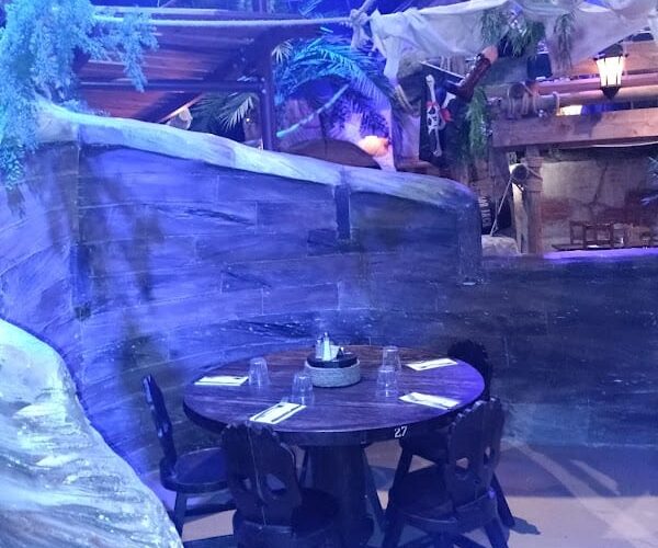 Restaurant Le Refuge des Pirates à Dijon, France