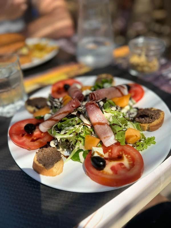 Restaurant Le refuge à Six-Fours-les-Plages, France
