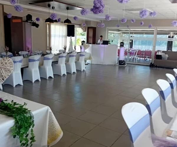 Restaurant Le Rendez-Vous à Six-Fours-les-Plages, France