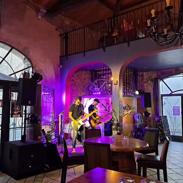 Restaurant Le repaire leucate à Leucate, France