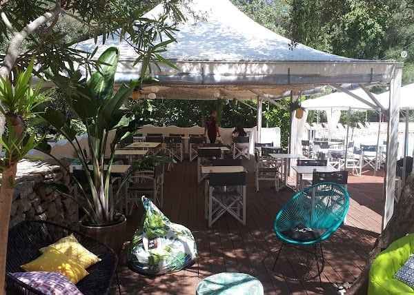 Restaurant Le Resto du Beau Vezé à Carqueiranne, France