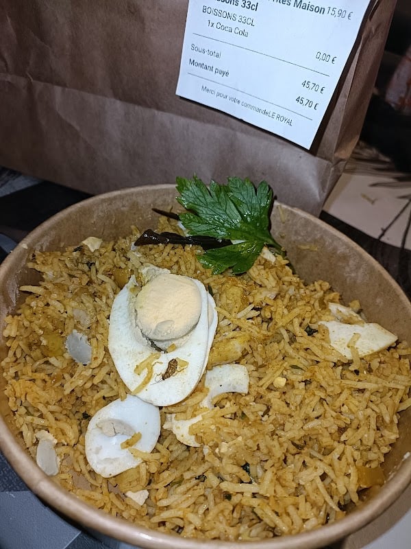 Restaurant Le Royal Coffee à Bondy, France