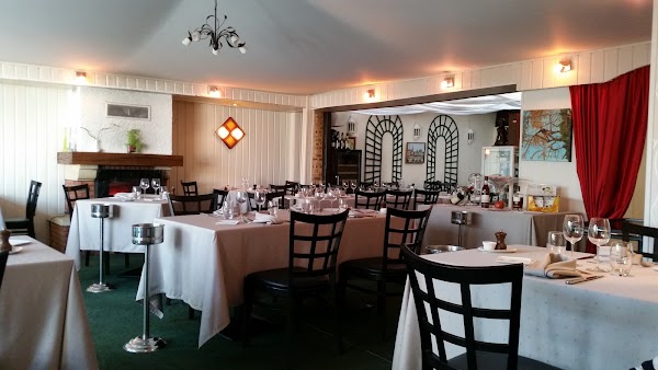 Restaurant Le Saint Nicolas à Gravigny, France