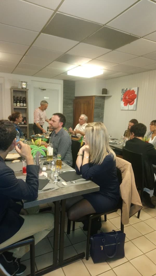 Restaurant Le Set Gourmand Max à Soudan, France