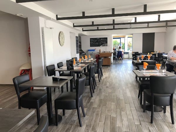 Restaurant Le Sexton Côté Mer à Ver-sur-Mer, France