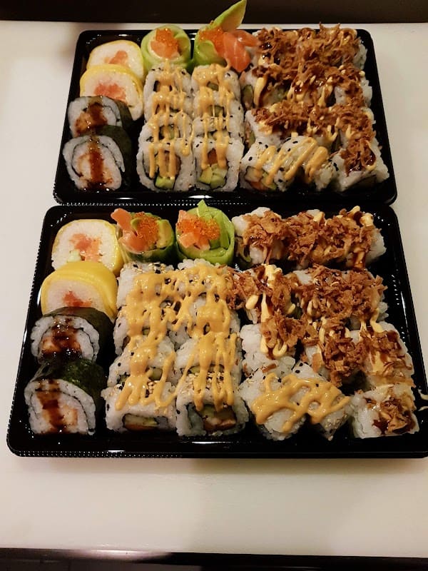 LE SHOGUN – Restaurant japonais – Pessac (Terrasse & Parking) à Pessac, France