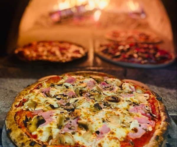 Restaurant Le Stromboli / Pizzas au feu de bois à Montigny-lès-Metz, France