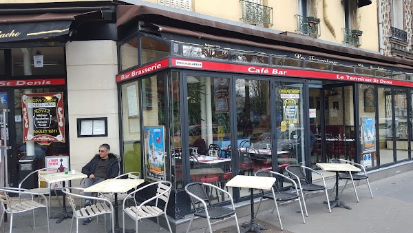 Restaurant Le Terminus de Saint-Denis chez moustache à Saint-Denis, France