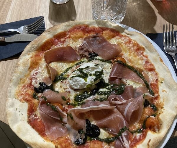 Restaurant LE VICTOR HUGO à Châteaubriant, France