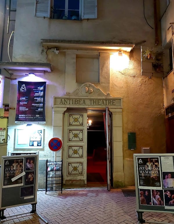 Restaurant Le Vieil Antibes à Antibes, France