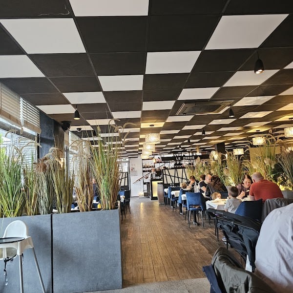 Le Zèbre de Magny | Restaurant Magny-le-Hongre (77) à Magny-le-Hongre, France