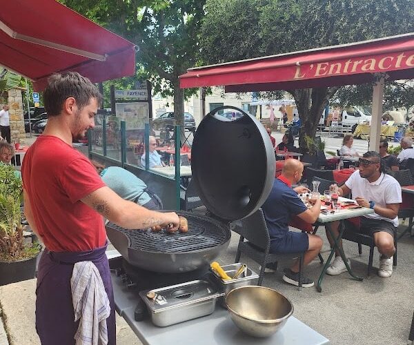Restaurant L’Entracte à Fayence, France