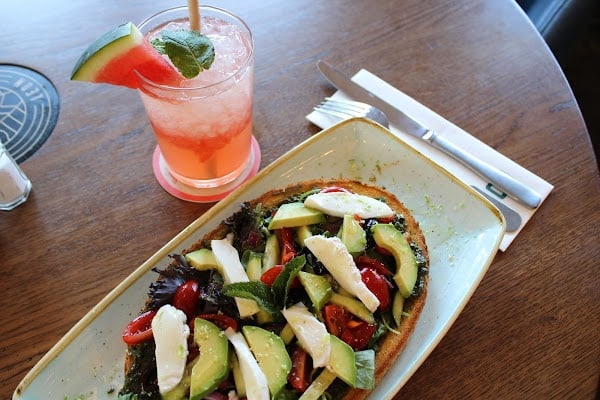 Restaurant Léon – Metz-Augny à Jouy-aux-Arches, France