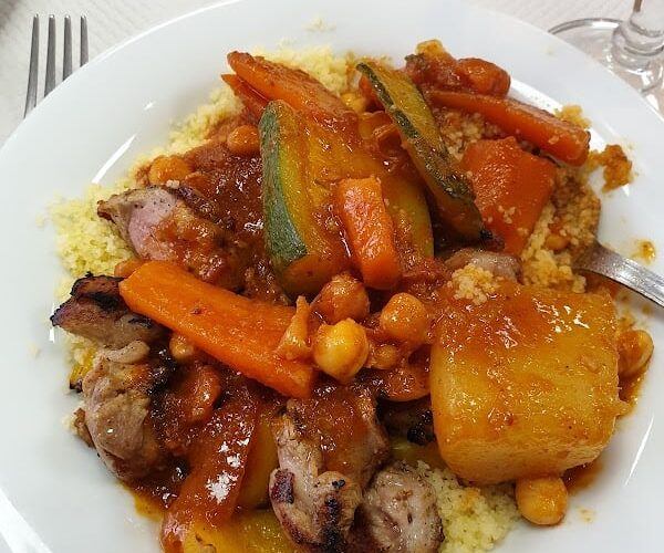 Restaurant Les 3 colonnes à Le Cannet, France