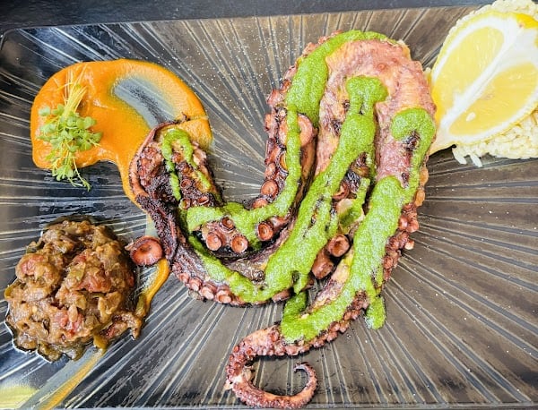 Les Michels Restaurant à Peynier, France