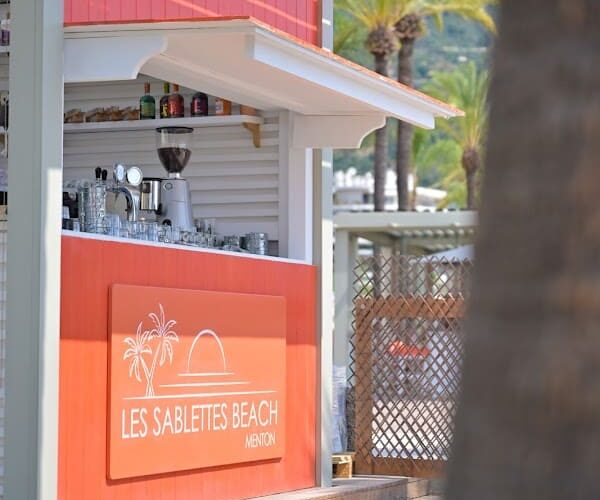 Restaurant Les Sablettes Beach Club à Menton, France