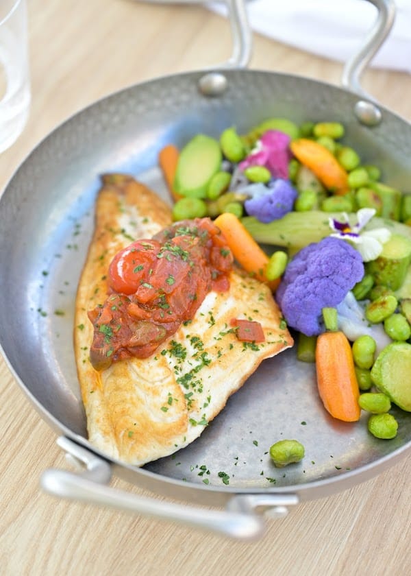 Restaurant Les Sablettes Beach Club à Menton, France