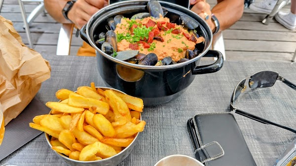 Restaurant Les Voiles Blanches à Royan, France