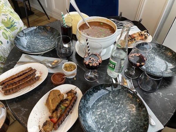 Restaurant L’ETOILE D’OR à Livry-Gargan, France