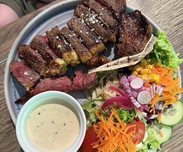 L’hangar restaurant à Marche-en-Famenne, Belgique