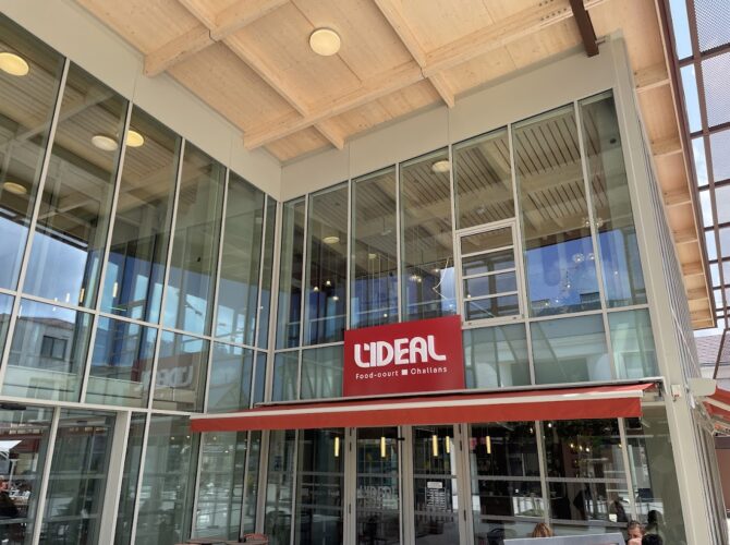 Restaurant L’idéal food-court challans à Challans, France