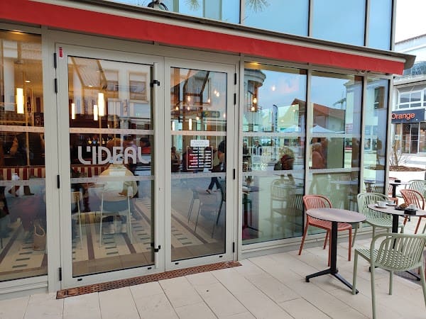 Restaurant L’idéal food-court challans à Challans, France