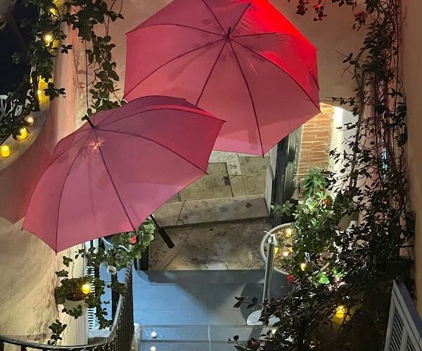 Restaurant L’Imprévu Brunch & Cocktails à Grasse, France