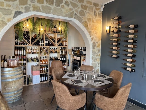 Restaurant L’imprévu à Le Cannet-des-Maures, France