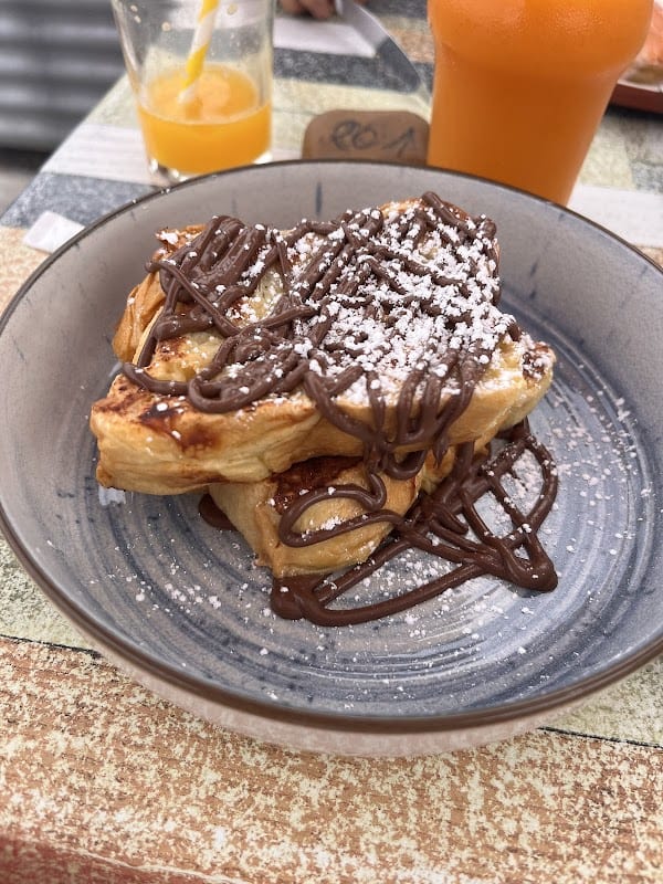 Restaurant L’Instant Gourmand Glacier-Crêperie-Salon de Thé à Six-Fours-les-Plages, France