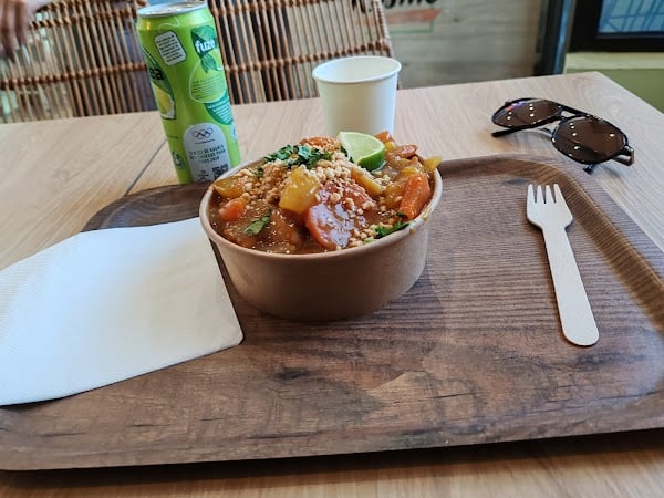 Little Kosmo – Restaurant Livry Gargan à Livry-Gargan, France