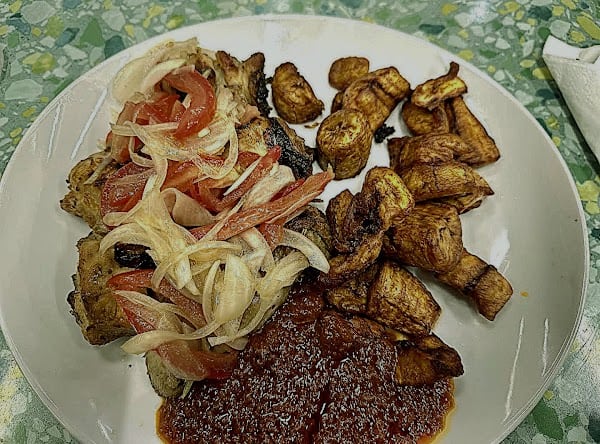 Restaurant L’Ivoire Gourmand à Saint-Denis, France
