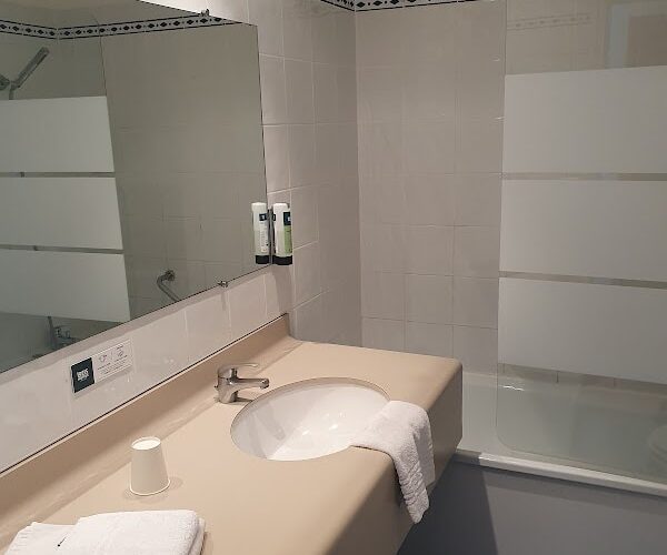 Restaurant Logis Hôtel de la Loire à Ancenis-Saint-Géréon, France